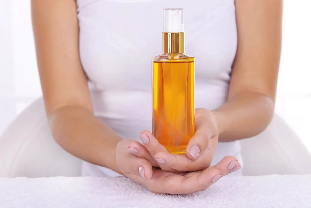 Les meilleures huiles essentielles et végétales pour éliminer la cellulite