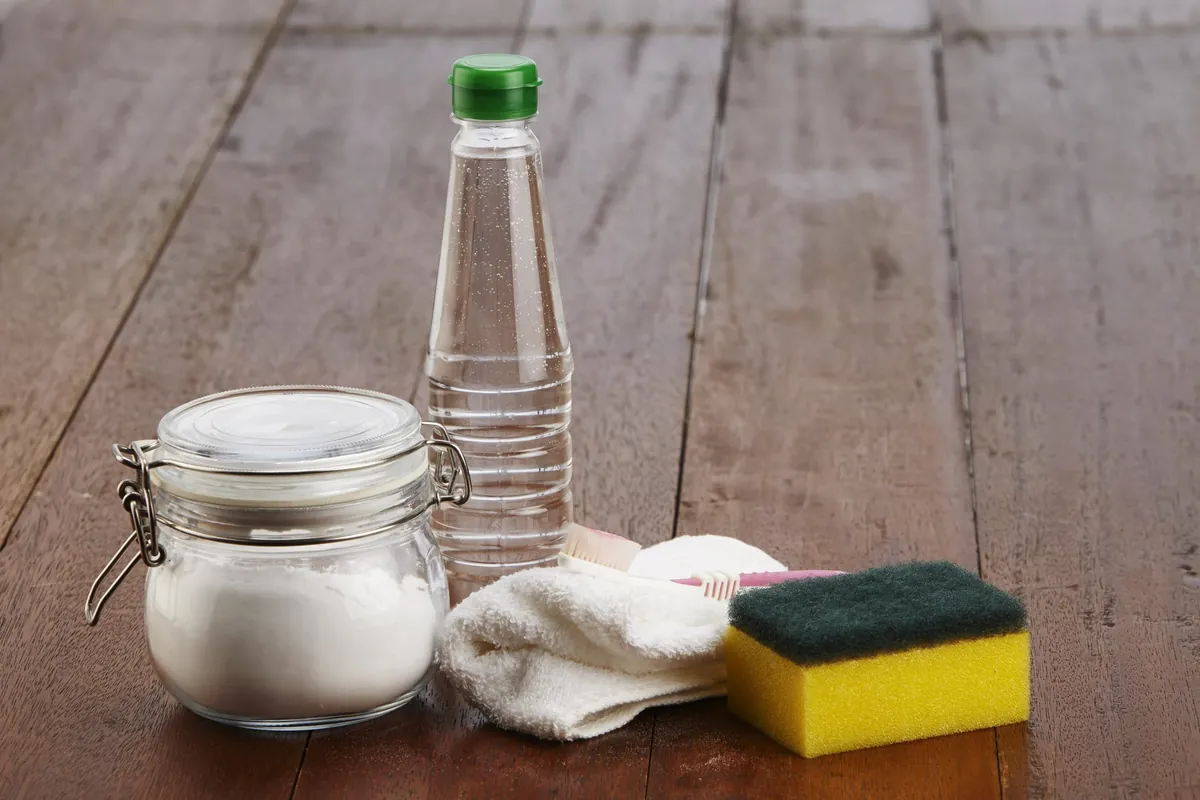 Vinaigre blanc, le produit magique pour un ménage écologique et économique