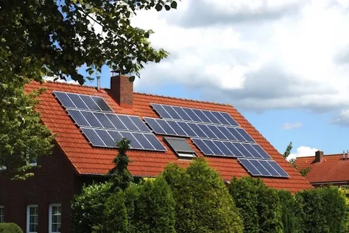 Consommer sa propre électricité, facile et économique ?