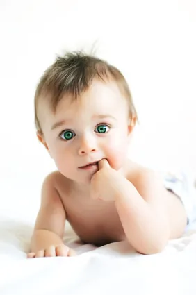 Poussée dentaire de bébé: les astuces de grand-mère pour le soulager