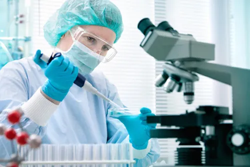 Espoir pour le dépistage de 13 types de cancer grâce à un test sanguin