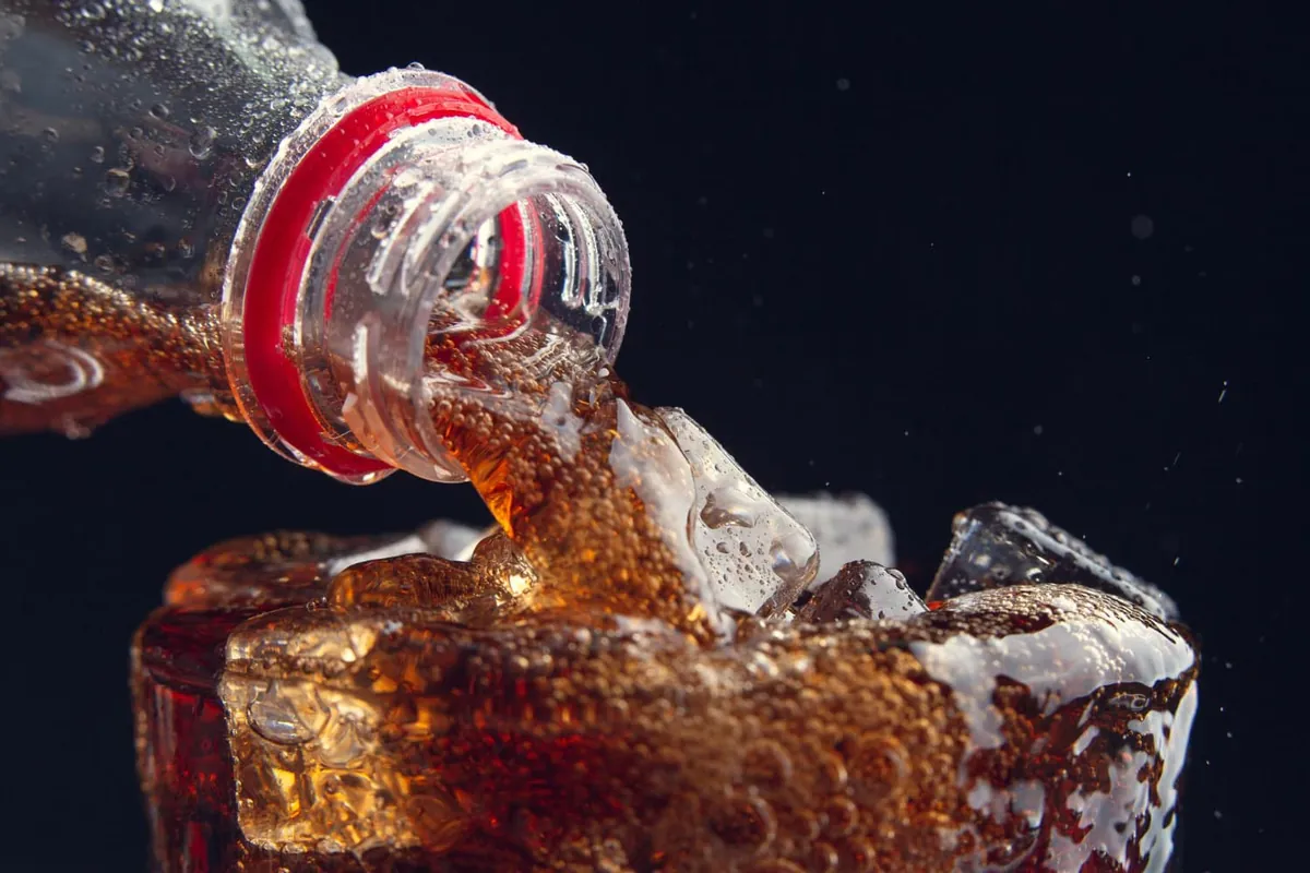 10 astuces incroyables pour nettoyer votre maison avec du coca-cola