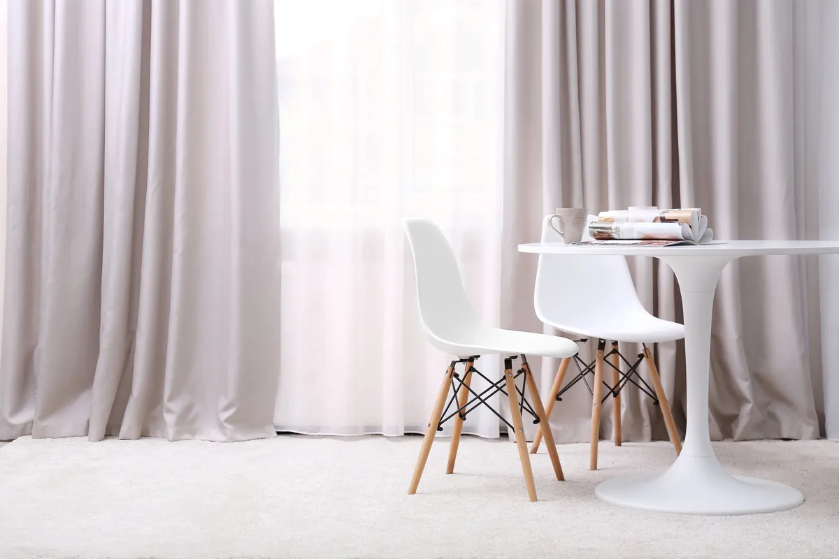 Comment entretenir les rideaux ?