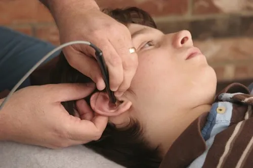 L’acupuncture, alternative efficace pour traiter les douleurs chroniques chez l’enfant
