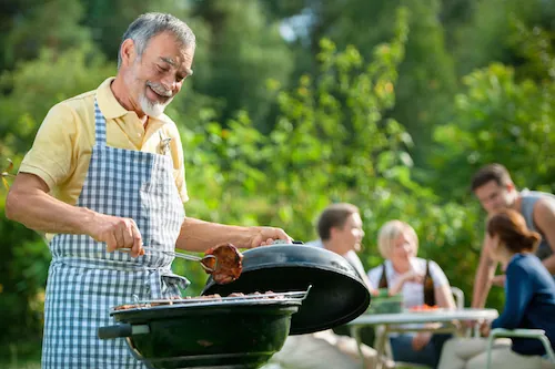 Astuce pour éteindre un feu de barbecue
