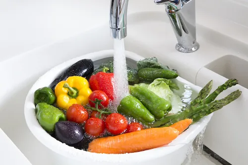Le bicarbonate de soude pour nettoyer les légumes