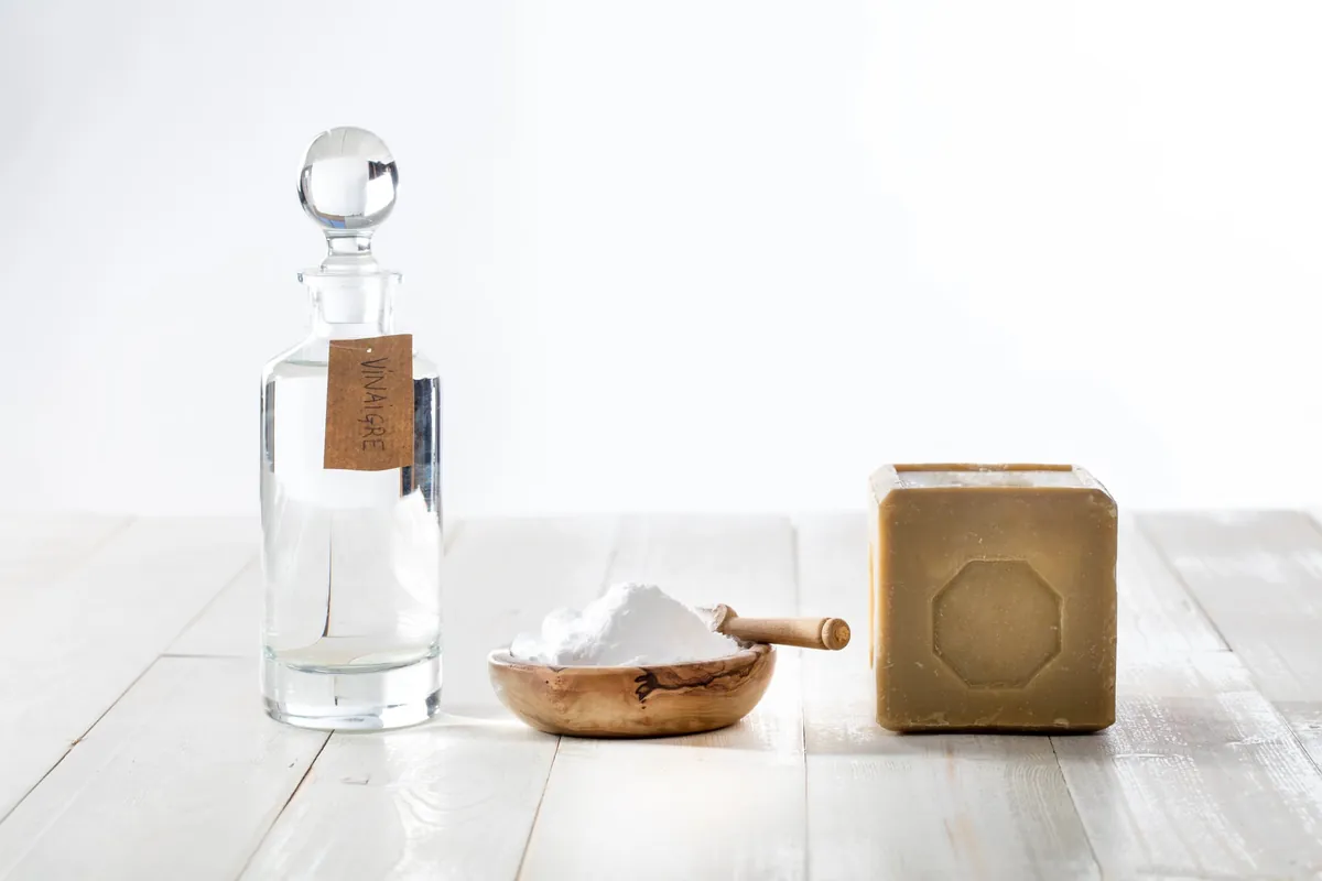 Comment nettoyer sa salle de bain avec du savon de Marseille ?