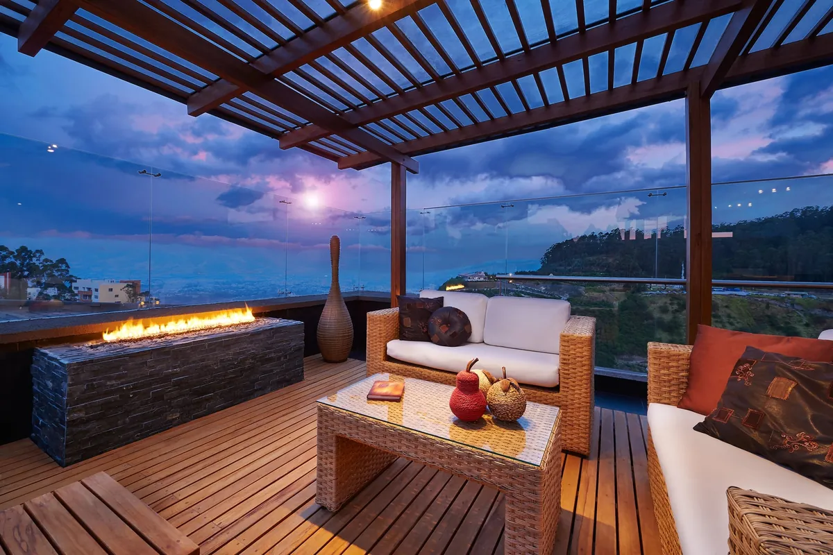 Les meilleures astuces de grand-mère pour nettoyer une terrasse en bois