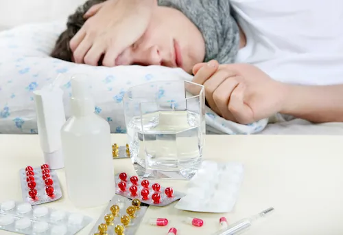 Rhume : 14 médicaments anti-rhume à risque