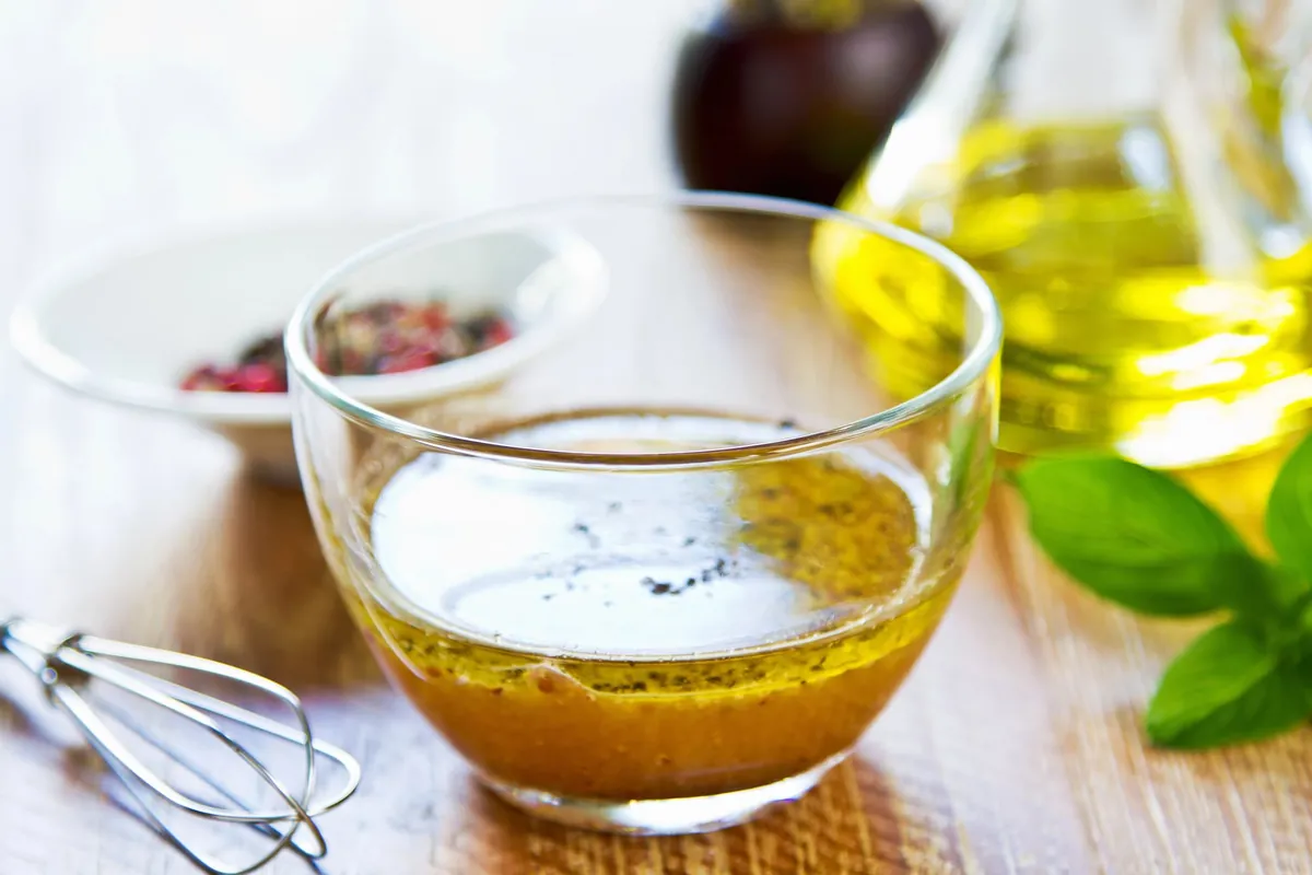 Comment réaliser une vinaigrette inratable : astuces et recettes