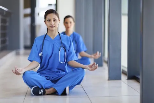 Yoga : reconnu dans les hôpitaux français